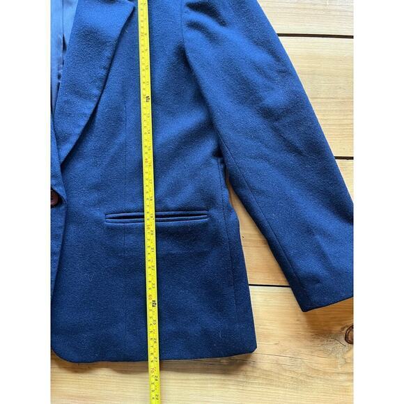 Vintage Pendleton Womens Petite 100% Virgin Wool Navy Blazer. Size 12. USA! - Picture 8 of 8